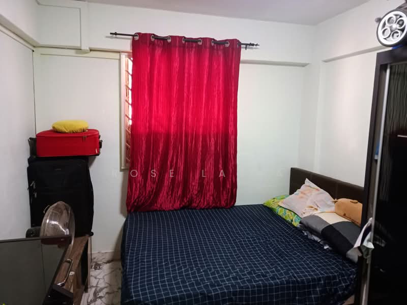 541 Ang Mo Kio Avenue 10, 541 Ang Mo Kio Avenue 10, 2 Bedrooms, 732 sqft, HDB Flat For Sale, by Rose Latha, 500189522 - Bedroom - PropertyGuru.com.sg