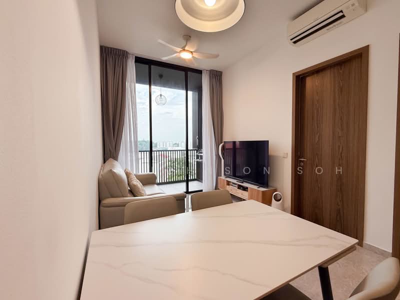 Parc Komo, 963B Upper Changi Road North, 1 Bedroom, 484 sqft, Condominium For Sale, by Regis Johnson Soh, 500189524 - Living Room - PropertyGuru.com.sg