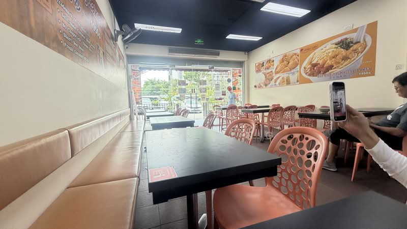upper paya lebar terrace change of use as shop, , 5 Bedrooms, 2,268 sqft, Detached House For Sale, by Chen Ting, 500189531 - Interior - PropertyGuru.com.sg