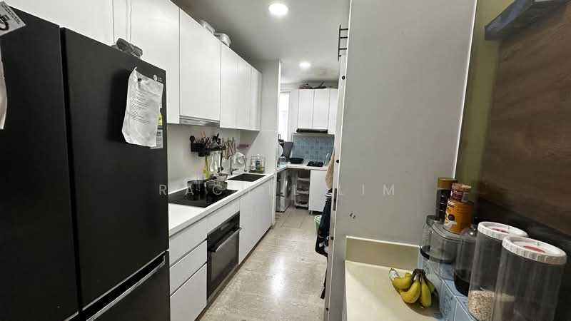Waterfront @ Faber, 20 Faber Walk, 4 Bedrooms, 1,173 sqft, Apartment For Rent, by Rachel Lim, 500189535 - Kitchen - PropertyGuru.com.sg