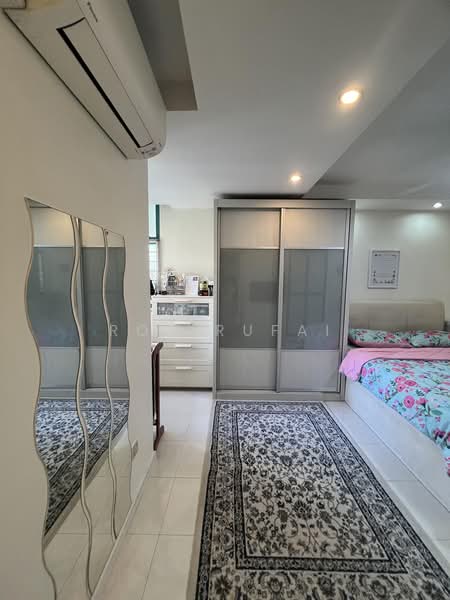 484 Segar Road, 484 Segar Road, 3 Bedrooms, 1,184 sqft, HDB Flat For Sale, by Roz Rufai, 500189556 - Bedroom - PropertyGuru.com.sg