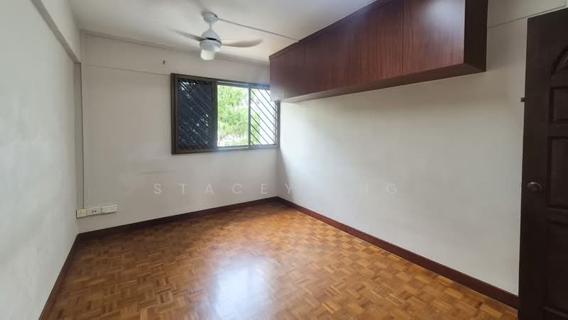 6 Lorong Lew Lian, 6 Lorong Lew Lian, 3 Bedrooms, 990 sqft, HDB Flat For Sale, by Stacey Ang, 500189576 - Bedroom 2 - PropertyGuru.com.sg