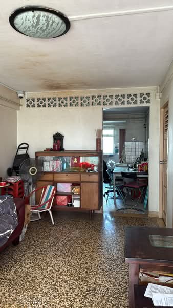 34 Whampoa West, 34 Whampoa West, Room Rental, 150 sqft, HDB Flat For Rent, by Cynthia Lim, 500189582 - Living Room - PropertyGuru.com.sg