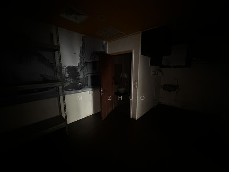 East Village, 430 Upper Changi Road, 969 sqft, Food & Beverage For Sale, by MJ Zhuo, 500189585 - Bathroom - CommercialGuru.com.sg