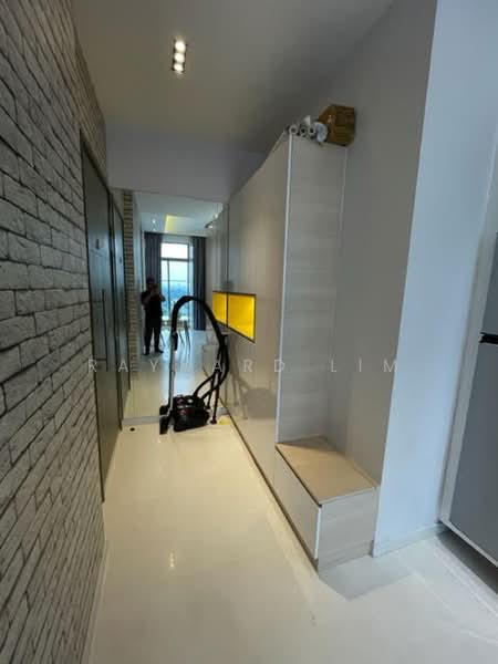 One Dusun Residences, 1 Jalan Dusun, 3 Bedrooms, 667 sqft, Condominium For Rent, by Raynard Lim, 500189593 - Corridor - PropertyGuru.com.sg