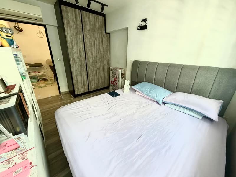 162A Rivervale Crescent, 162A Rivervale Crescent, 3 Bedrooms, 1,216 sqft, HDB Flat For Sale, by Sebastian Lim Ong Lai (恩莱), 500189599 - PropertyGuru.com.sg