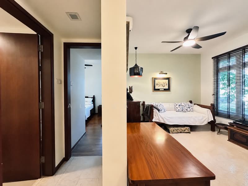 Edelweiss Park Condo, 90 Flora Road, 1 Bedroom, 710 sqft, Condominium For Rent, by Alyssa Poh, 500189603 - Corridor - PropertyGuru.com.sg
