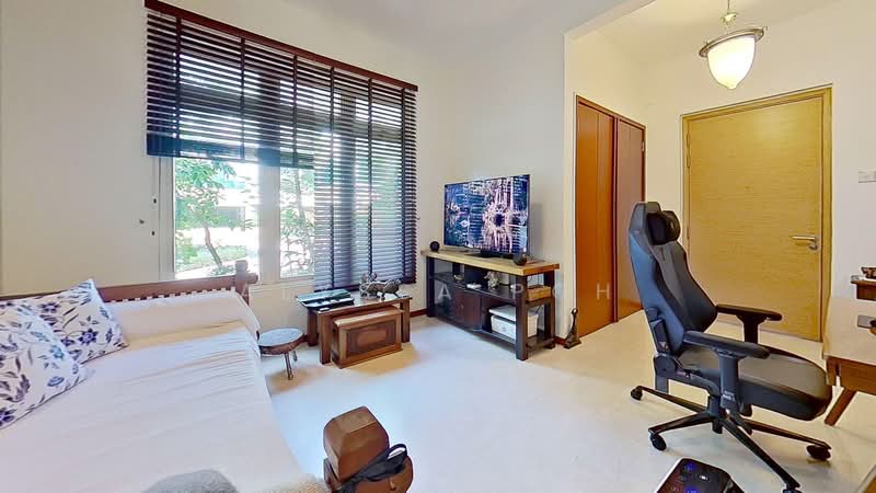 Edelweiss Park Condo, 90 Flora Road, 1 Bedroom, 710 sqft, Condominium For Rent, by Alyssa Poh, 500189603 - Living Room - PropertyGuru.com.sg