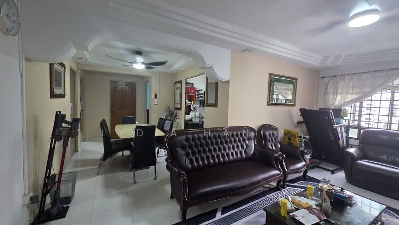 537 Bukit Panjang Ring Road, 537 Bukit Panjang Ring Road, 3 Bedrooms, 1,313 sqft, HDB Flat For Sale, by Lydia Hanim, 500189607 - Living Room - PropertyGuru.com.sg