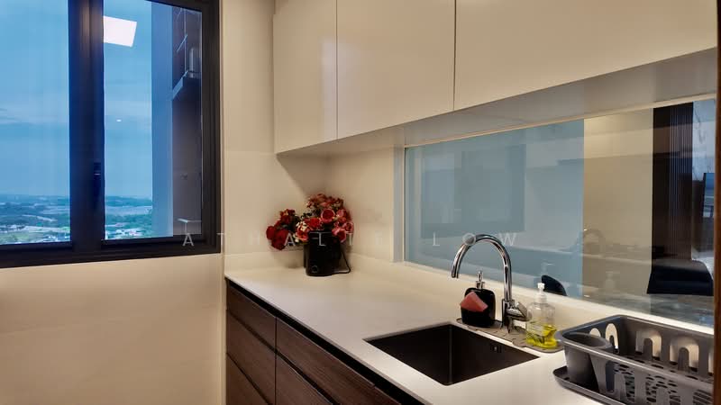 Parc Botannia, 10 Fernvale Street, 3 Bedrooms, 872 sqft, Condominium For Rent, by Athalie Low, 500189614 - Kitchen - PropertyGuru.com.sg