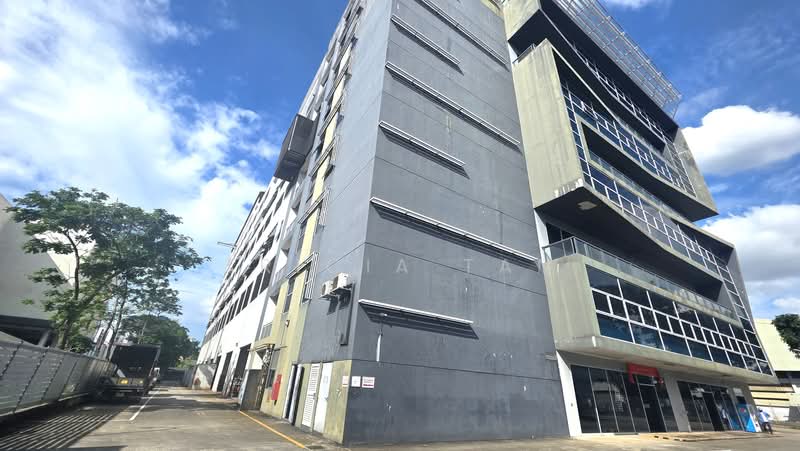Senoko Industrial Estate, , 250,973 sqft, Factory / Workshop (B2) For Sale, by Tricia Tan, 500189620 - Exterior - CommercialGuru.com.sg
