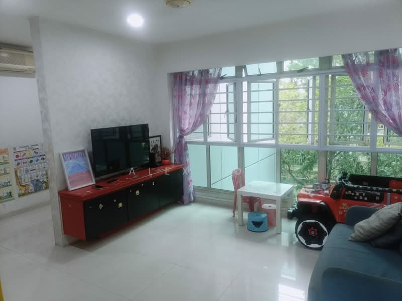 173C Punggol Field, 173C Punggol Field, 3 Bedrooms, 969 sqft, HDB Flat For Sale, by Alex Toh, 500189633 - Living Room - PropertyGuru.com.sg