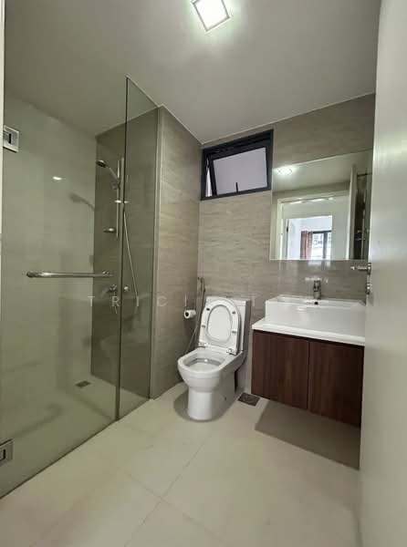 Riversound Residence, 1 Sengkang East Avenue, Room Rental, 150 sqft, Condominium For Rent, by Tricia Tay, 500189637 - Bathroom - PropertyGuru.com.sg