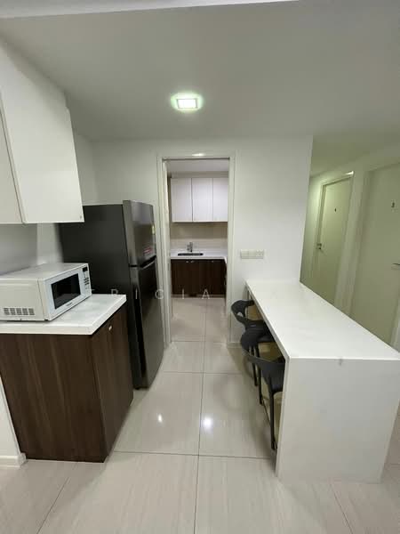 Riversound Residence, 1 Sengkang East Avenue, Room Rental, 150 sqft, Condominium For Rent, by Tricia Tay, 500189637 - Kitchen - PropertyGuru.com.sg