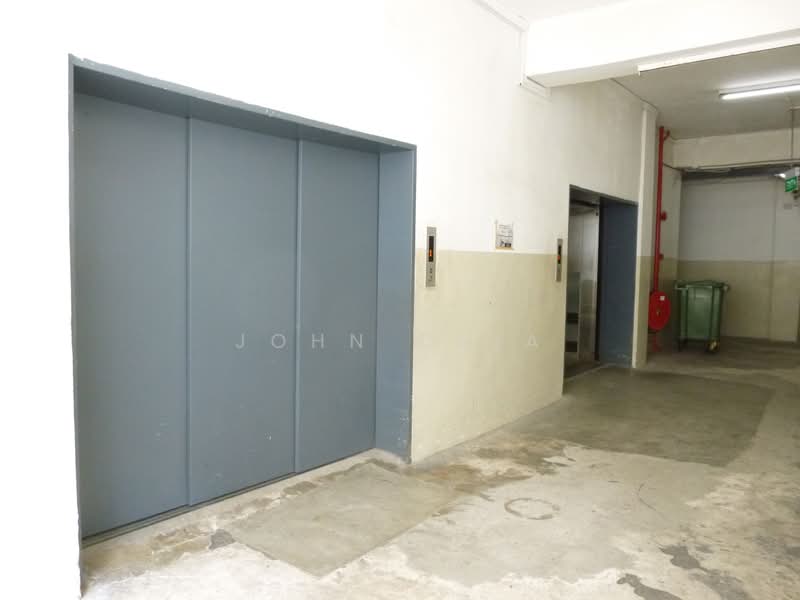 Kapo Factory Building, 80 Playfair Road, 1,600 sqft, Light Industrial (B1) For Rent, by John Chia, 500189638 - Corridor - CommercialGuru.com.sg