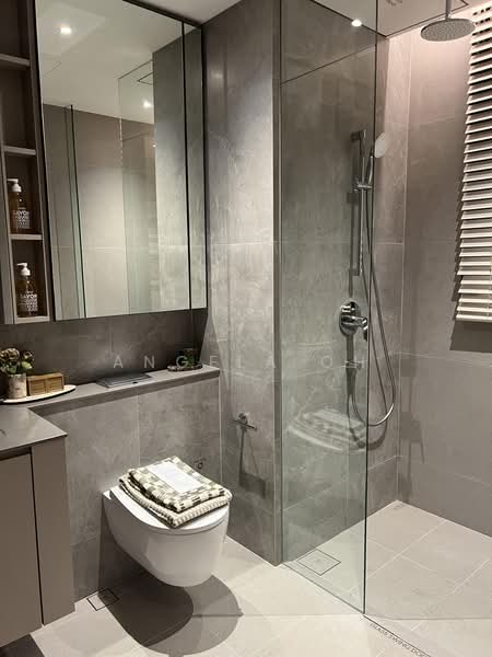 Canberra Crescent Residences, 51 Canberra Crescent, 3 Bedrooms, 990 sqft, Condominium For Sale, by Angela Oh, 500189656 - Bathroom - PropertyGuru.com.sg