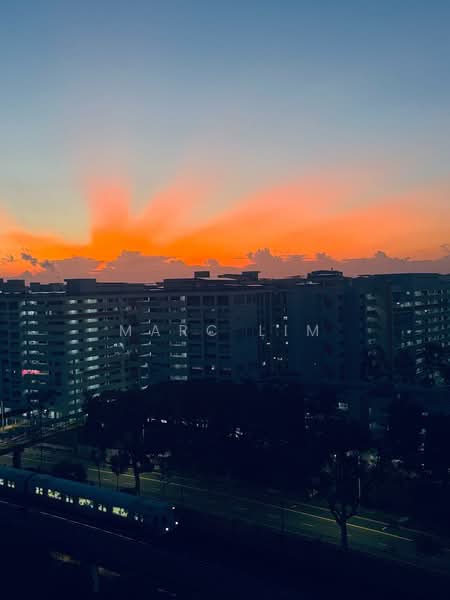 796 Yishun Ring Road, 796 Yishun Ring Road, 3 Bedrooms, 1,302 sqft, HDB Flat For Sale, by Marc Lim, 500189659 - Sunset Unblocked Views - Golden Hour - PropertyGuru.com.sg