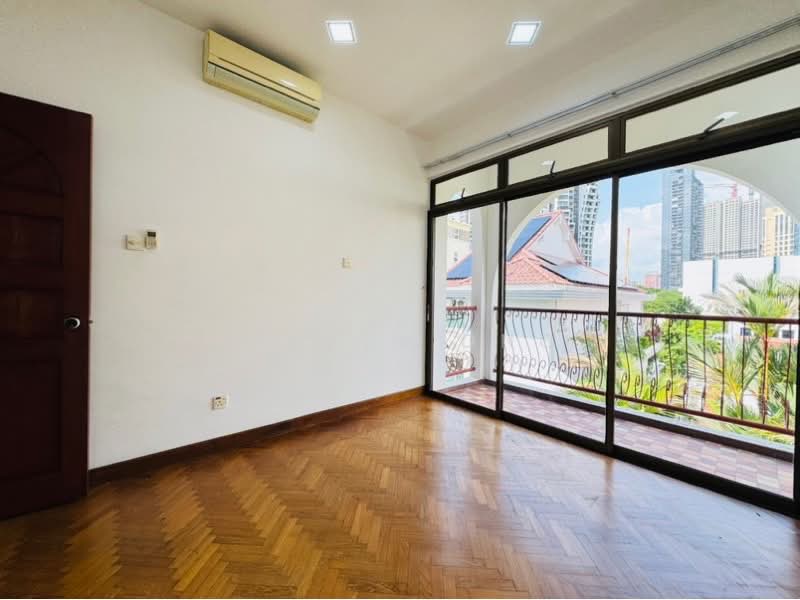 Jervois Grove, 100 Jervois Road, 3 Bedrooms, 1,399 sqft, Apartment For Rent, by Kelvin Ong, 500189675 - PropertyGuru.com.sg