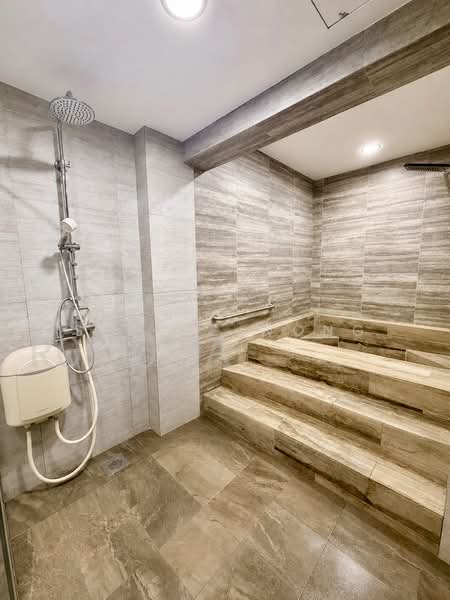The Clementvale, Mas Kuning Terrace, 5 Bedrooms, 2,923 sqft, Terraced House For Sale, by Serene Wong, 500189678 - Bathroom - PropertyGuru.com.sg