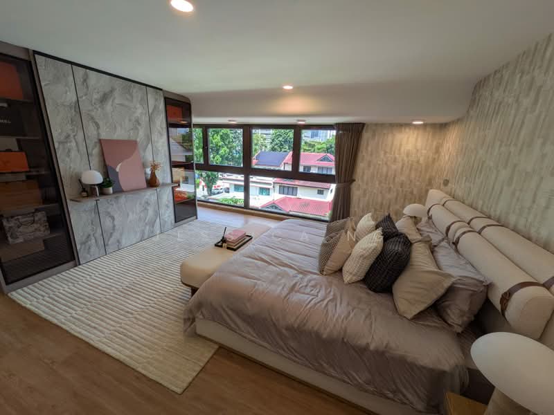 Moulmein, Novena, Bukit Timah, , 6 Bedrooms, 6,900 sqft, Corner Terrace For Sale, by Jessica Ng, 500189682 - Bedroom - PropertyGuru.com.sg