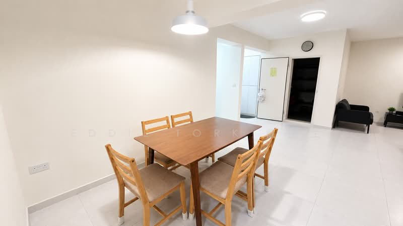 210A Clementi Avenue 6, 210A Clementi Avenue 6, Room Rental, 130 sqft, HDB Flat For Rent, by Eddie Tork 戴先生, 500189688 - Dining Room - PropertyGuru.com.sg