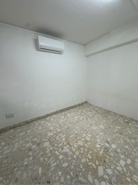 305 Jurong East Street 32, 305 Jurong East Street 32, 1 Bedroom, , HDB Flat For Rent, by Tan Pei Cheng (Pei), 500189699 - PropertyGuru.com.sg