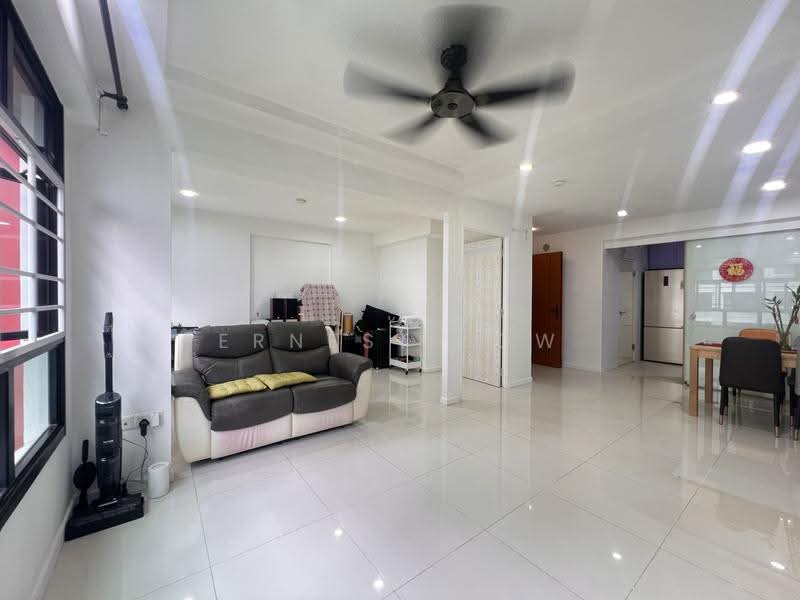 933A Hougang Avenue 9, 933A Hougang Avenue 9, Hougang / Punggol / Sengkang, 3 Bedrooms, 1,001 sqft, HDB Flat For Sale, by Ernest Low, 500189702 - PropertyGuru.com.sg