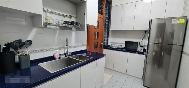 Parc Oasis, 41 Jurong East Avenue 1, Room Rental, 100 sqft, Condominium For Rent, by Sim Sujun (Jelene), 500189703 - Kitchen - PropertyGuru.com.sg