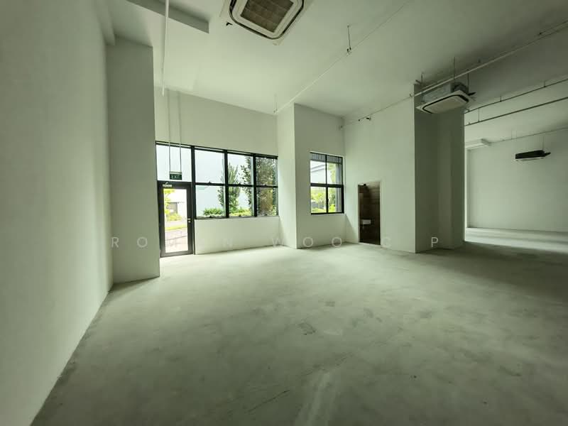 ✨Cheap Rental ✨ Huge Office Space | aircon fitted | Pasir Panjang, Harbourfront / Telok Blangah, 18,137 sqft, Office For Rent, by Roman Woo C P, 500189705 - Interior - CommercialGuru.com.sg