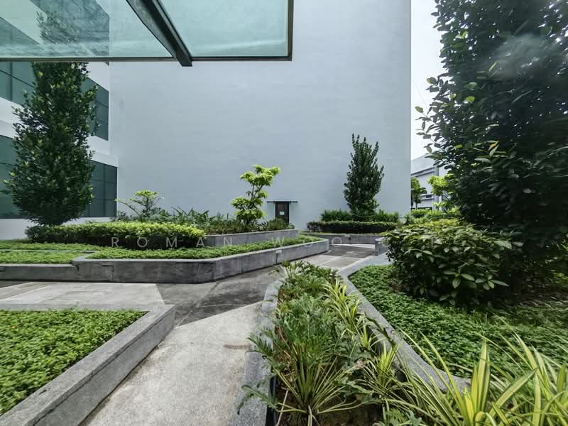 ✨Cheap Rental ✨ Huge Office Space | aircon fitted | Pasir Panjang, Harbourfront / Telok Blangah, 18,137 sqft, Office For Rent, by Roman Woo C P, 500189705 - Exterior - CommercialGuru.com.sg