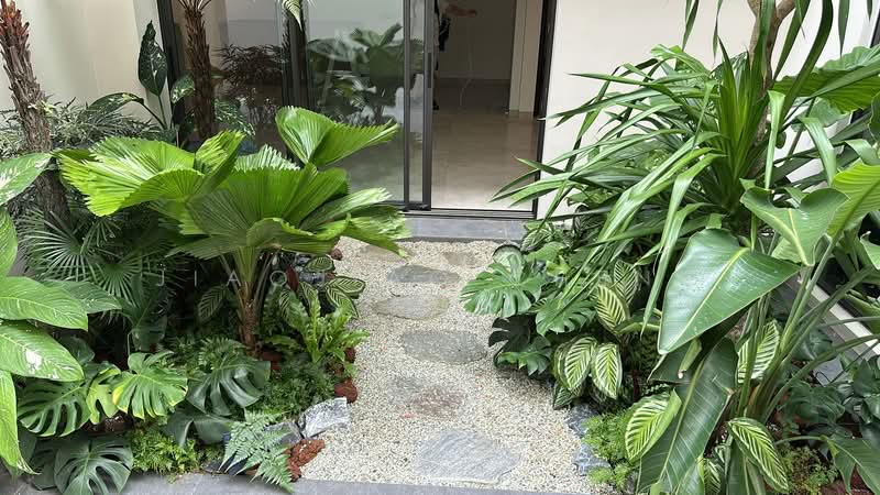Warren Estate Road, Warren Estate, 6 Bedrooms, 10,800 sqft, Semi-Detached House For Rent, by Jiaojiao Cheng 娇娇, 500189712 - Exterior - PropertyGuru.com.sg