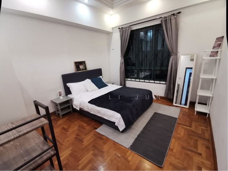 The Anchorage, 370 Alexandra Road, Room Rental, 200 sqft, Condominium For Rent, by Liau Li Jun, 500189735 - Bedroom - PropertyGuru.com.sg