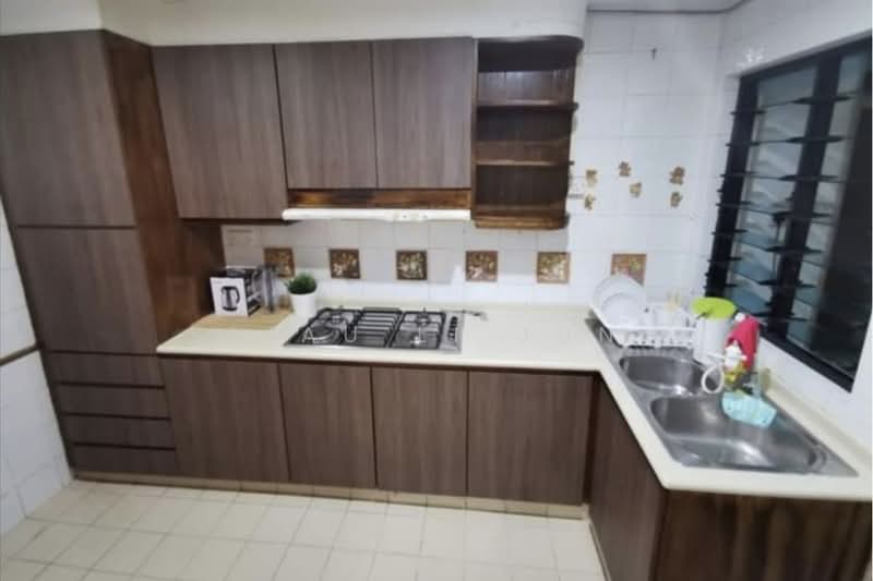 The Anchorage, 370 Alexandra Road, Room Rental, 200 sqft, Condominium For Rent, by Liau Li Jun, 500189735 - Kitchen - PropertyGuru.com.sg