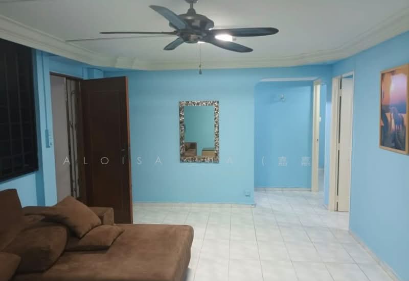 344 Woodlands Street 32, 344 Woodlands Street 32, 3 Bedrooms, 904 sqft, HDB Flat For Sale, by Aloisa Lua (嘉嘉), 500189739 - Living Room - PropertyGuru.com.sg