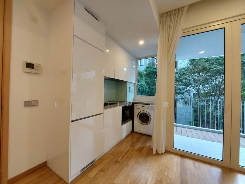 The Peak @ Cairnhill II, 61 Cairnhill Circle, 2 Bedrooms, 969 sqft, Condominium For Rent, by Finn Lim 林毅桀, 500189756 - Kitchen - PropertyGuru.com.sg