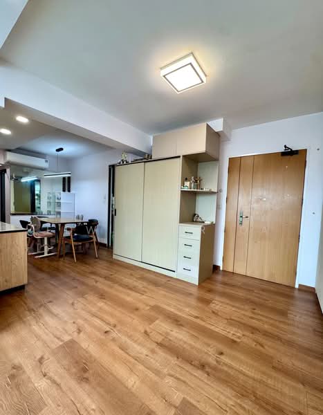 116B Jalan Tenteram, 116B Jalan Tenteram, 3 Bedrooms, 1,001 sqft, HDB Flat For Sale, by Edwin Ferroa, 500189771 - Living Room - PropertyGuru.com.sg