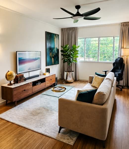 826 Yishun Street 81, 826 Yishun Street 81, 3 Bedrooms, 1,572 sqft, HDB Flat For Sale, by Dorcas Chan, 500189774 - Living Room - PropertyGuru.com.sg