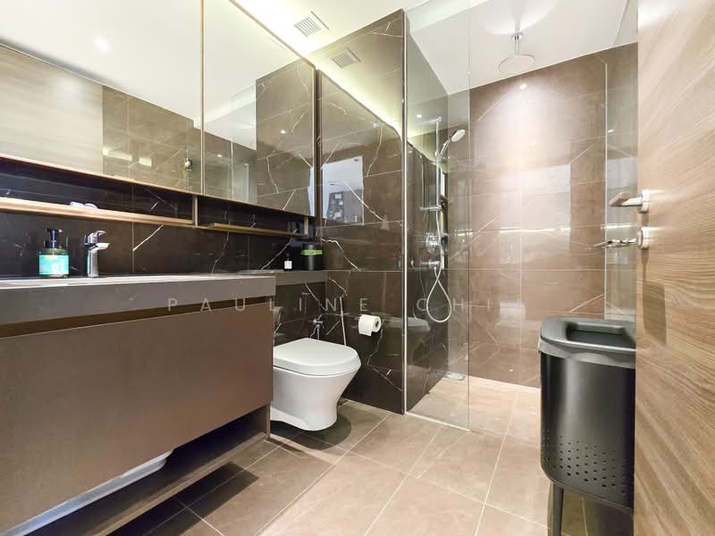 The Florence Residences, 99 Hougang Avenue 2, 2 Bedrooms, 527 sqft, Condominium For Sale, by Pauline Chia, 500189775 - Bathroom - PropertyGuru.com.sg