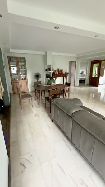 505 Pasir Ris Street 52, 505 Pasir Ris Street 52, 4 Bedrooms, 1,572 sqft, HDB Flat For Sale, by Danny Yong Kai Woon, 500189784 - Living Room - PropertyGuru.com.sg
