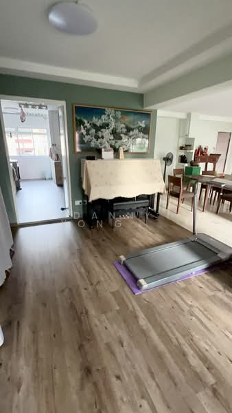 505 Pasir Ris Street 52, 505 Pasir Ris Street 52, 4 Bedrooms, 1,572 sqft, HDB Flat For Sale, by Danny Yong Kai Woon, 500189784 - Living Room - PropertyGuru.com.sg