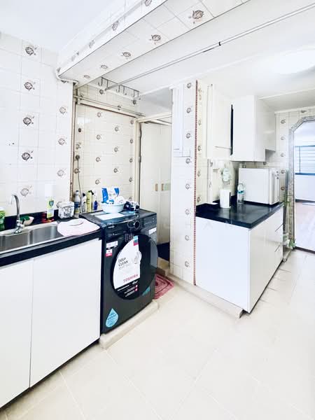43 Bendemeer Road, 43 Bendemeer Road, Room Rental, 160 sqft, HDB Flat For Rent, by Eric Chan 陳鴻運, 500189790 - Kitchen - PropertyGuru.com.sg