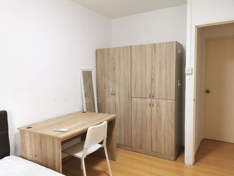 181 Stirling Road, 181 Stirling Road, 3 Bedrooms, 1,023 sqft, HDB Flat For Sale, by Freddie Pang, 500189793 - PropertyGuru.com.sg