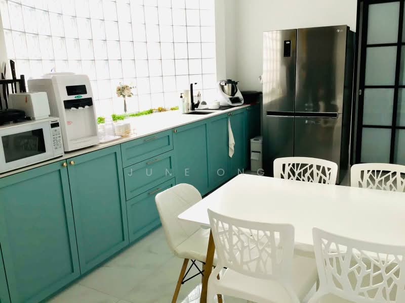 Kentish Green, 20 Oxford Road, 3 Bedrooms, 1,259 sqft, Apartment For Sale, by June Ong, 500189794 - Kitchen - PropertyGuru.com.sg