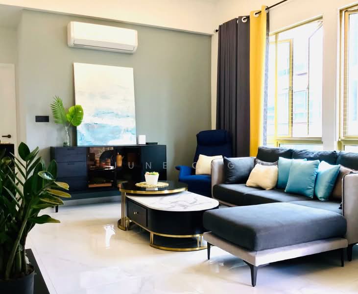 Kentish Green, 20 Oxford Road, 3 Bedrooms, 1,259 sqft, Apartment For Sale, by June Ong, 500189794 - Living Room - PropertyGuru.com.sg