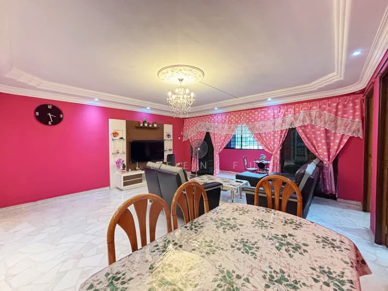 626 Choa Chu Kang Street 62, 626 Choa Chu Kang Street 62, 3 Bedrooms, 1,302 sqft, HDB Flat For Sale, by Eileen Fu, 500189805 - Living Room - PropertyGuru.com.sg