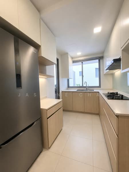 Waterford Residence, 21 Kim Yam Road, 4 Bedrooms, 1,819 sqft, Condominium For Sale, by Jasmine Chan, 500189824 - Kitchen - PropertyGuru.com.sg