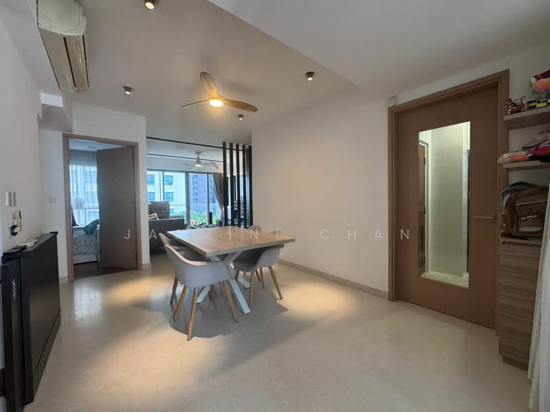 Waterford Residence, 21 Kim Yam Road, 4 Bedrooms, 1,819 sqft, Condominium For Sale, by Jasmine Chan, 500189824 - Dining Room - PropertyGuru.com.sg