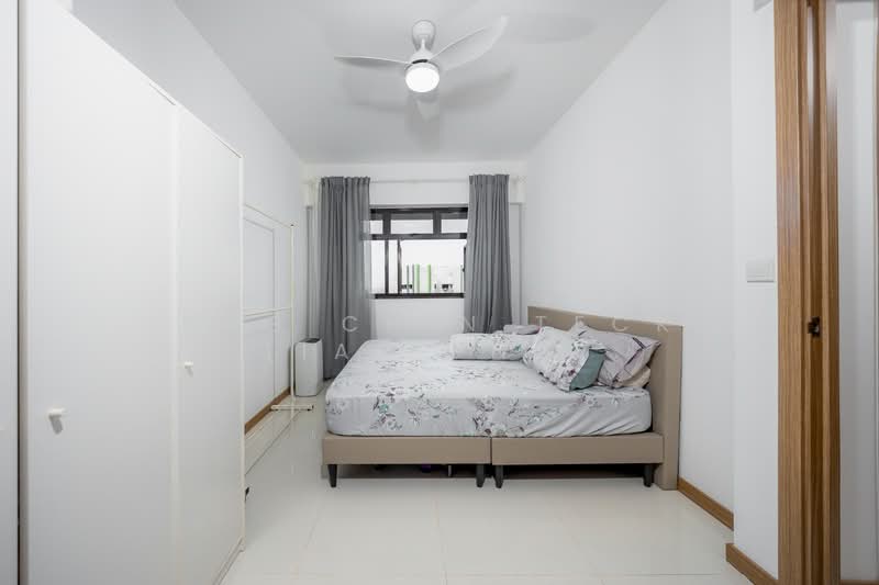 113B Alkaff Crescent, 113B Alkaff Crescent, 2 Bedrooms, 732 sqft, HDB Flat For Sale, by Png Chin Teck (Ian Png), 500189832 - Master Bedroom - PropertyGuru.com.sg