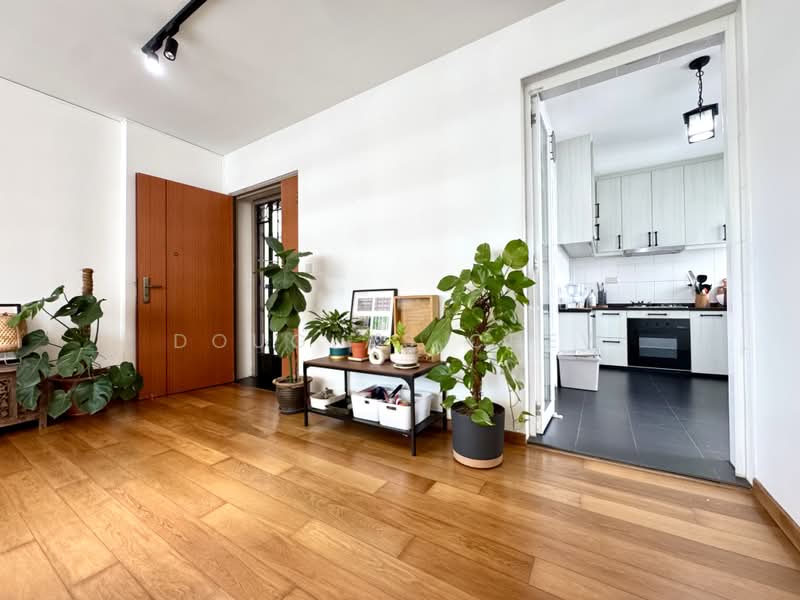 127D Kim Tian Road, 127D Kim Tian Road, 3 Bedrooms, 1,001 sqft, HDB Flat For Sale, by Douglas Chew, 500189835 - Living Room - PropertyGuru.com.sg
