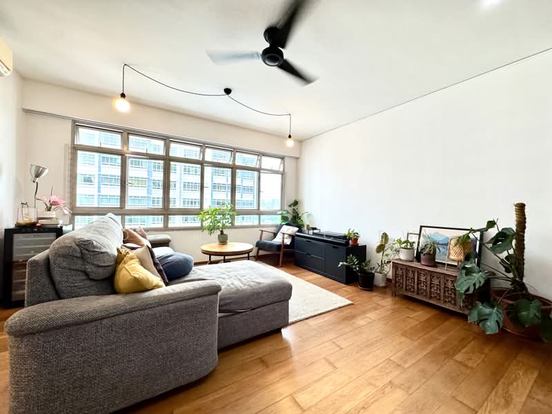 127D Kim Tian Road, 127D Kim Tian Road, 3 Bedrooms, 1,001 sqft, HDB Flat For Sale, by Douglas Chew, 500189835 - Living Room - PropertyGuru.com.sg